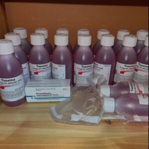 Toseina/block sippin lean